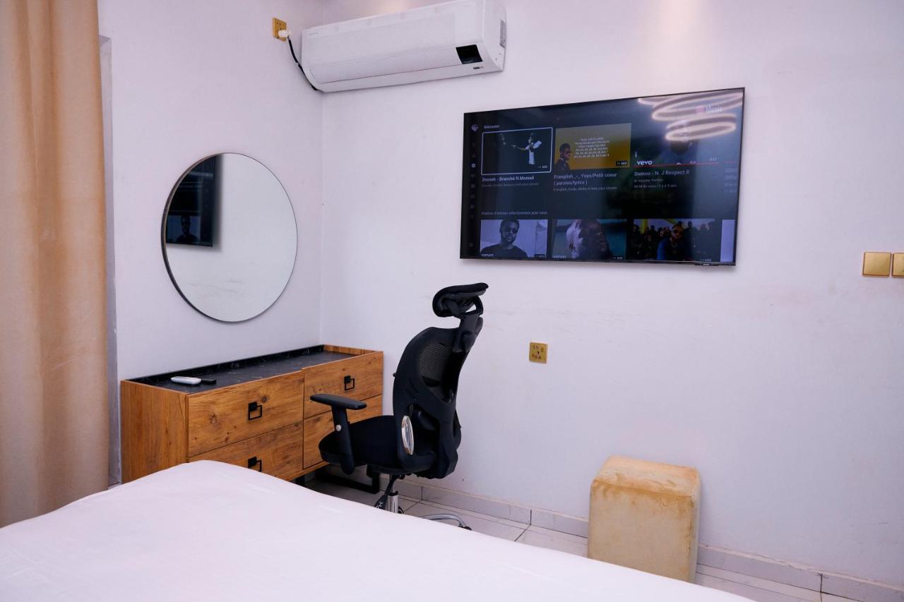 Residence Noumsi Yaoundé Kültér fotó